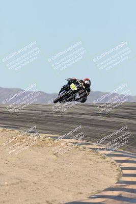 media/Dec-07-2025-CVMA (Sun) [[3e7d2de5dc]]/Race 6-The Shootout/